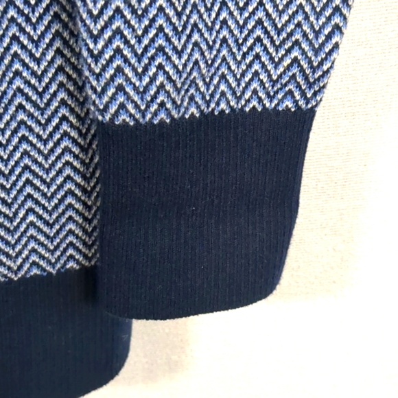 L.L. Bean Cashmere Cotton Blend Chevron Blue & White Cardigan Sweater Size Large - Picture 4 of 11